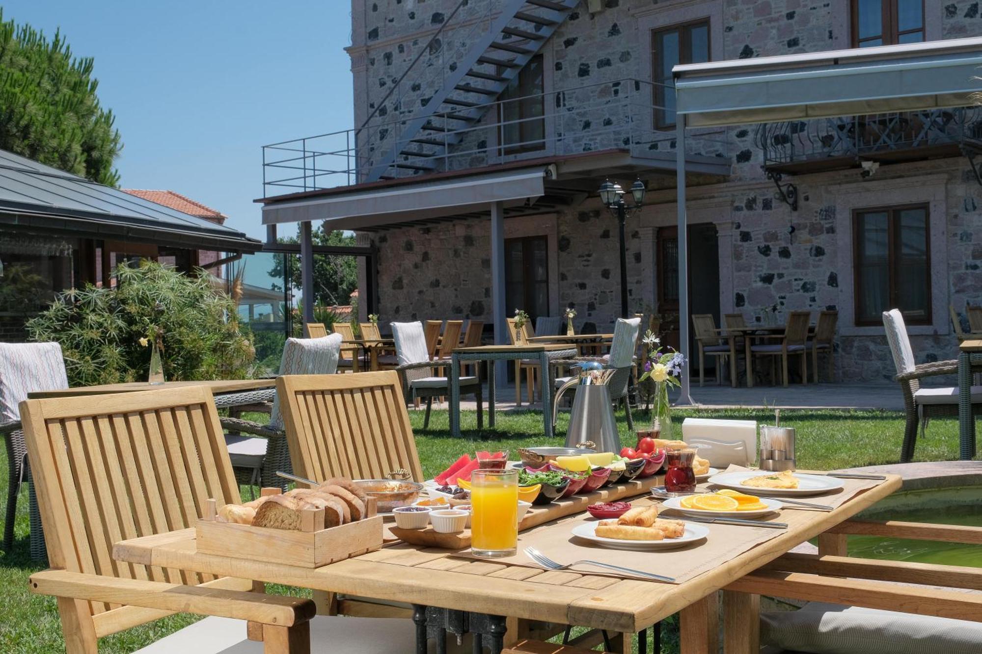 Cunda Labris Hotel Ayvalı Esterno foto