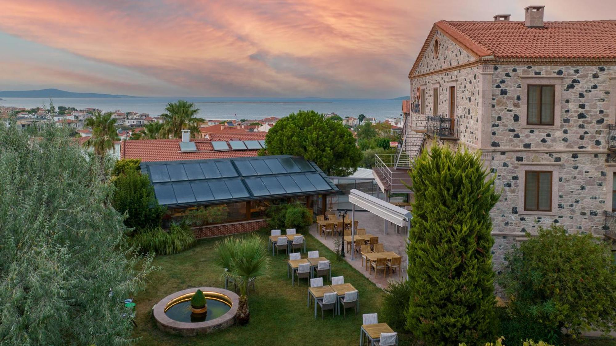 Cunda Labris Hotel Ayvalı Esterno foto