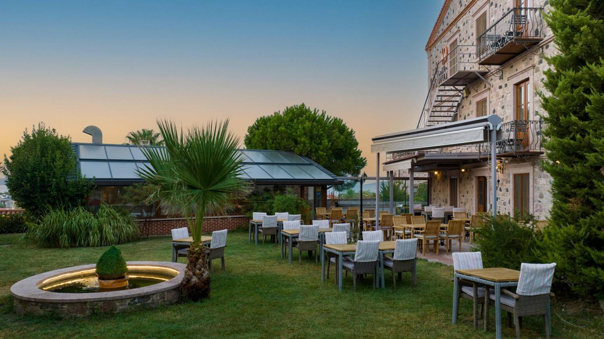 Cunda Labris Hotel Ayvalı Esterno foto
